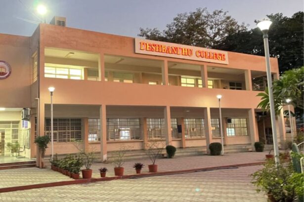 Deshbandhu College: Admission, Courses, Placements & Ranking