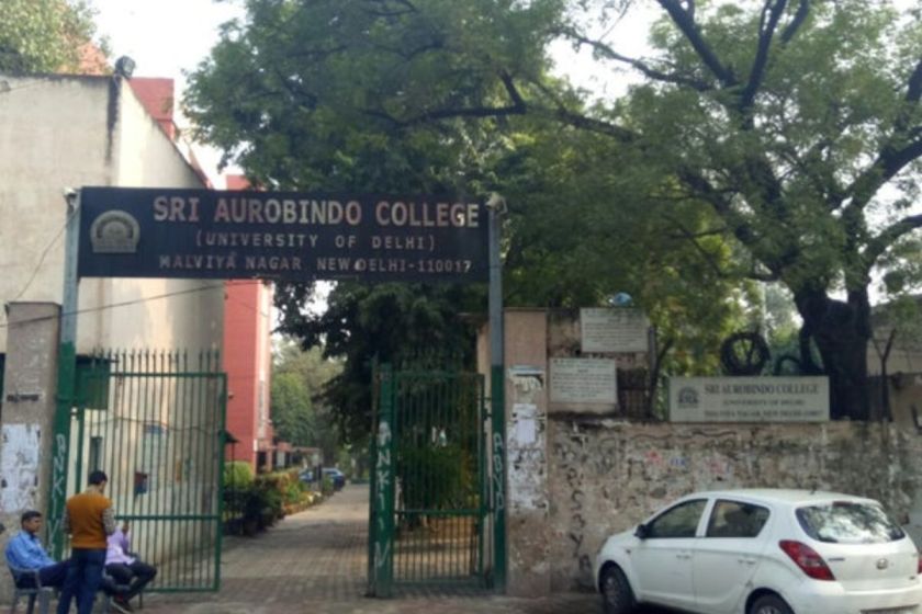 How is research done at Sri Aurobindo College