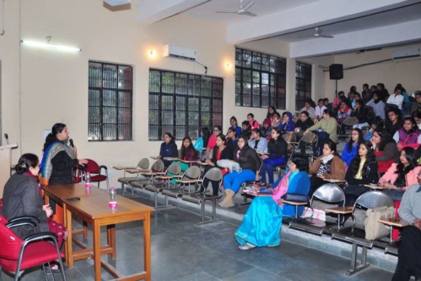 Scholarships Available at Shyama Prasad Mukherji College for Women