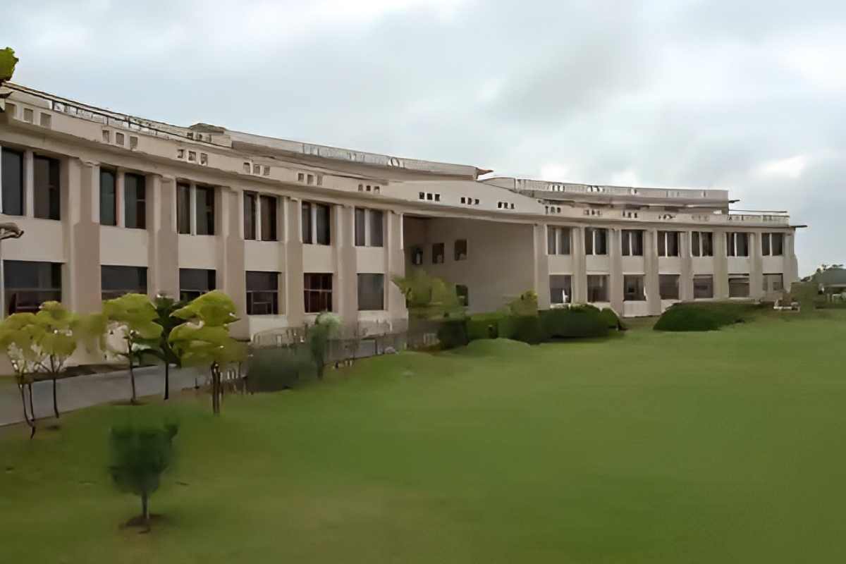 Sri Aurobindo College: Placements, Fee, Ranking and Admissions
