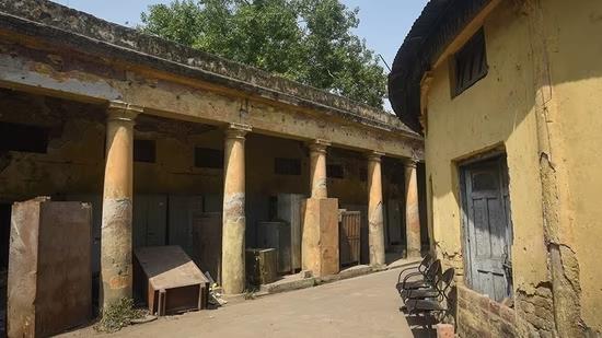 Hindu College, Delhi University building at Kashmiri Gate, 1908-1953