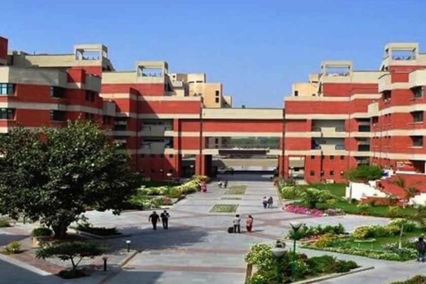 how to categorise best universities of Delhi NCR